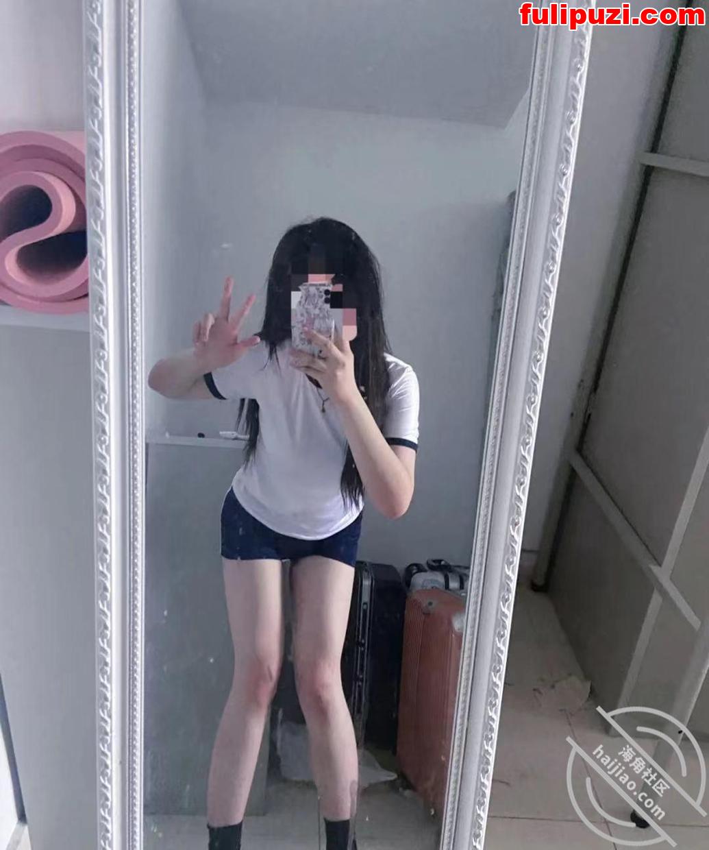 海角童颜巨乳抖M阿颜福利合集 脱毛喷水自慰露出肛塞放尿【66P+49V/1.91G】
