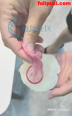 海角【相依为命的母子】乱伦合集 妈妈边包饺子边坐在我的鸡巴上扭动【100P+6V/1.57G】