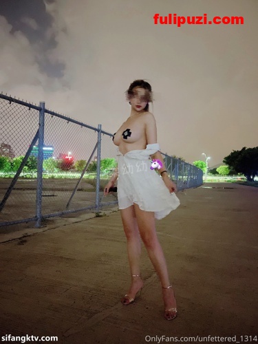 推特Onlyfan网红女神级别反差婊气质美女《梁幼幼》大尺度收费解锁视图集【250P+55V/3.96G】