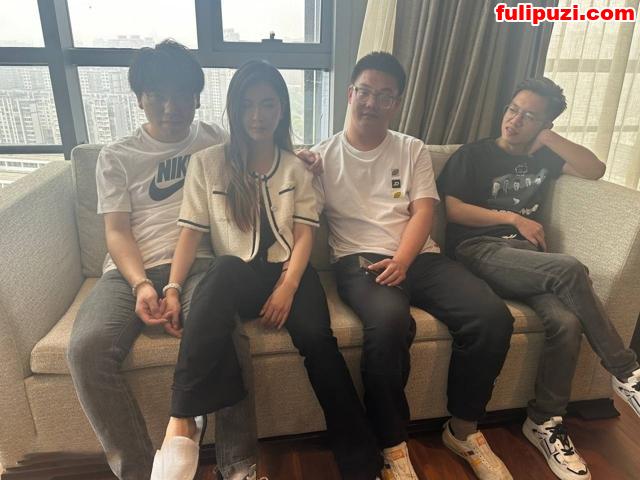 全程露脸！真实调教极品高颜值网红模特 三男一女4P大战百变姿势狂草不止【29P+3V/587M】
