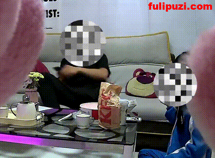 海角大神【长腿女儿丽丽】时隔一年强势归来 把精液射到汉堡里亲眼看着女儿吃下去【202P+9V/1.2G】